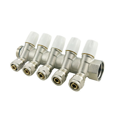 Yer ısıtma Brass Pex Manifold Suya dayanıklı Esnek Dayanıklı Yangına dayanıklı Kolay kurulum